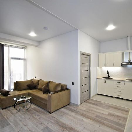 New Apartment In Yerevan City Center المظهر الخارجي الصورة